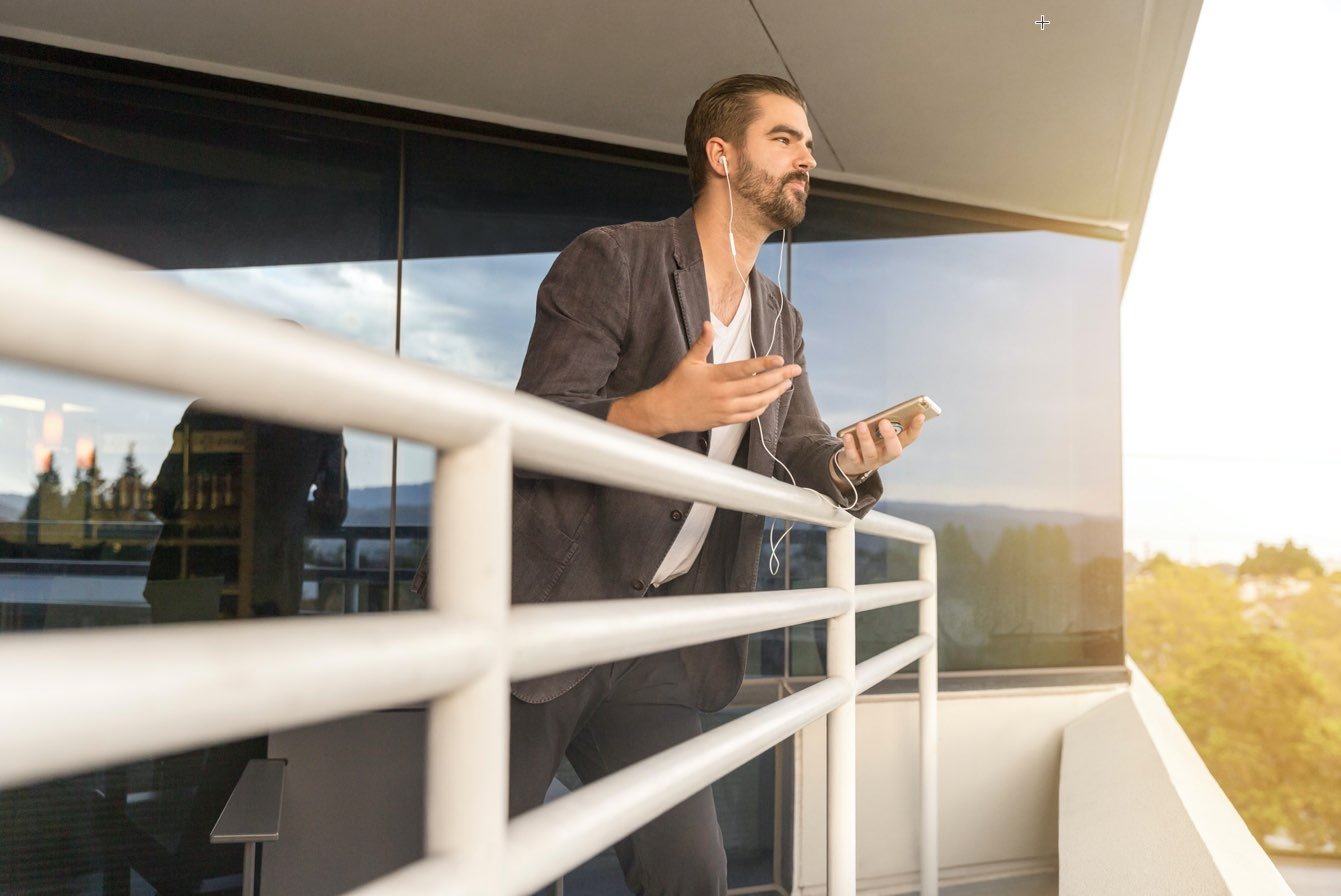 How to Boost Your Sales Performance and Land More Deals