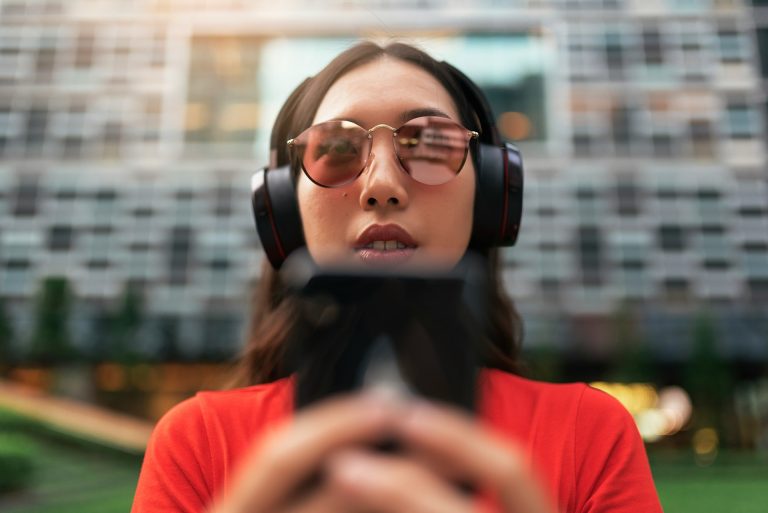 17 Best Tech Podcasts for Tech Entrepreneurs