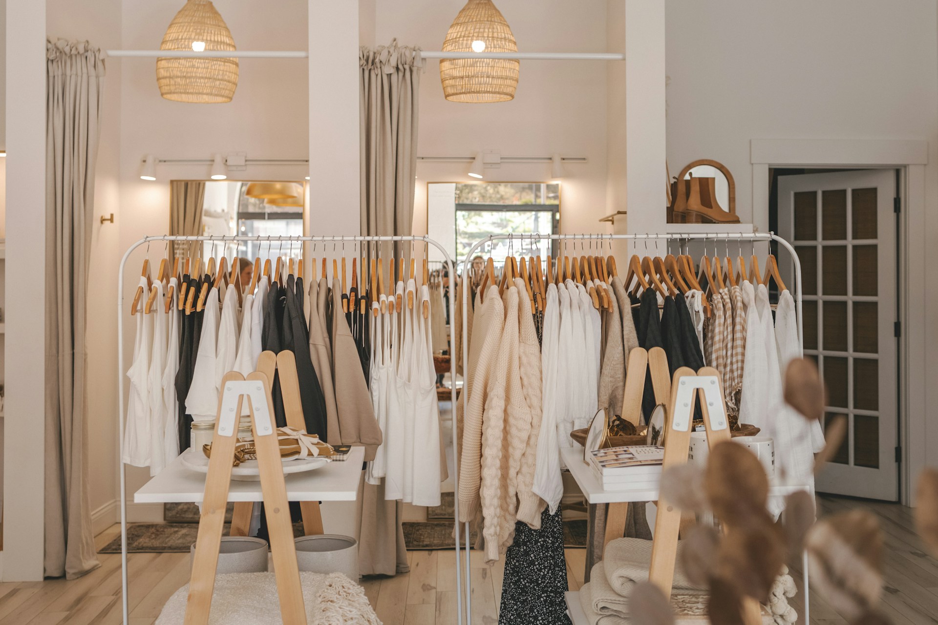 What is a pop-up shop